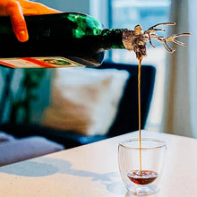 StagHead ™ Aerator-Pourer